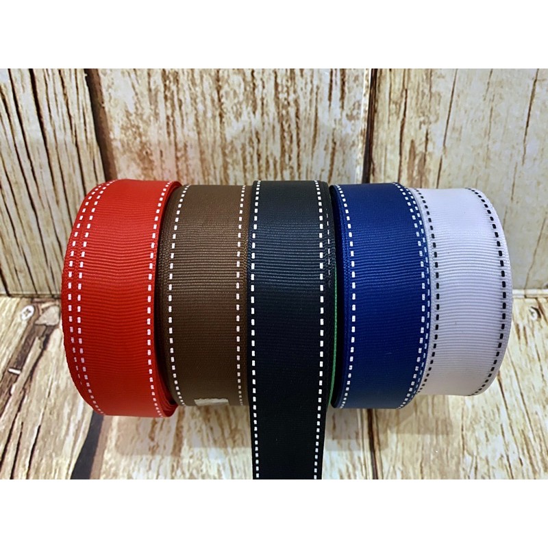 

Pita Premium Grosgrain / Pita Christmas / Pita Natal / Pita Souvenir / Pita Kado / Pita Hadiah Roll