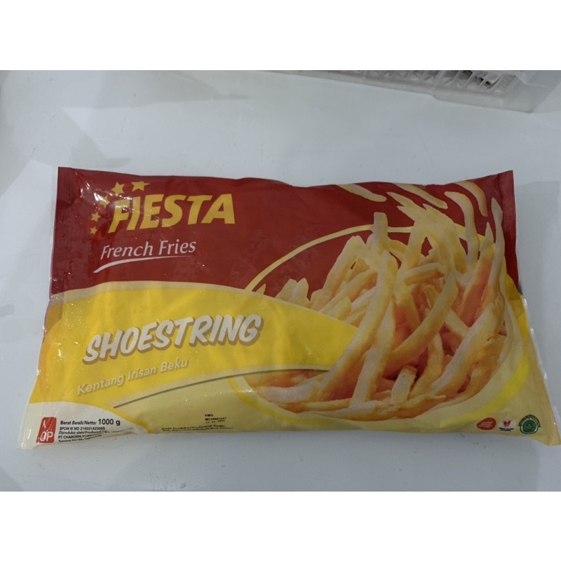 

Fiesta Shoestring Kentang Goreng Frozen 500gr dan 1kg termurah