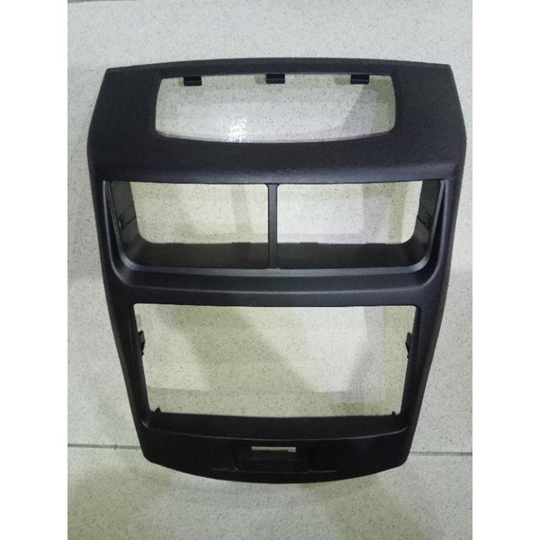 frame head unit avanza 2012