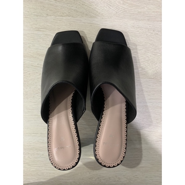 Preloved Martina Pink Selop Heels Wanita 5cm Black