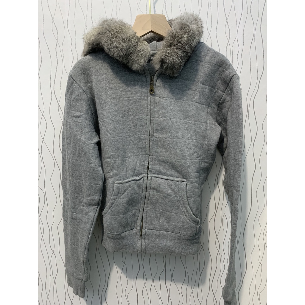 Sweater Hoodie Ingni Bekas Second Branded