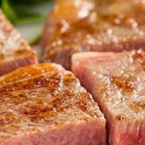 

♬ Round Wagyu Meltik Beef Steak 200gr ➥