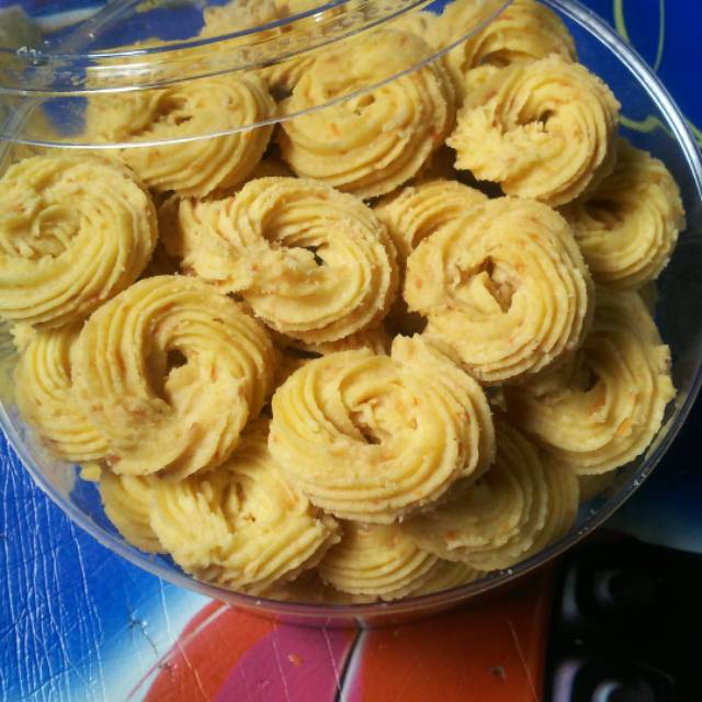 

Kue sagu keju home made