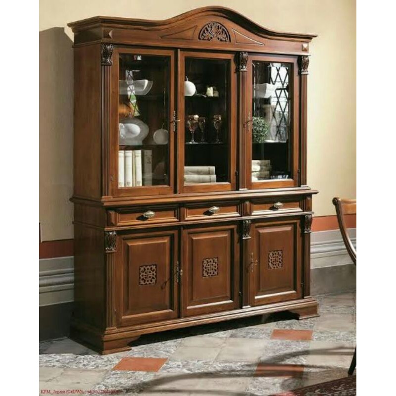 Lemari kayu jati jepara