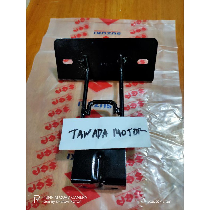 DUDUKAN PLAT NOMOR SUZUKI SATRIA FU