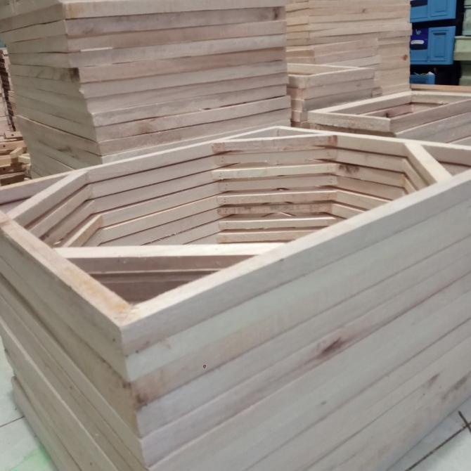 

SPANRAM KAYU / FRAME KANVAS LUKIS 6060/6070/6080/6090/60100