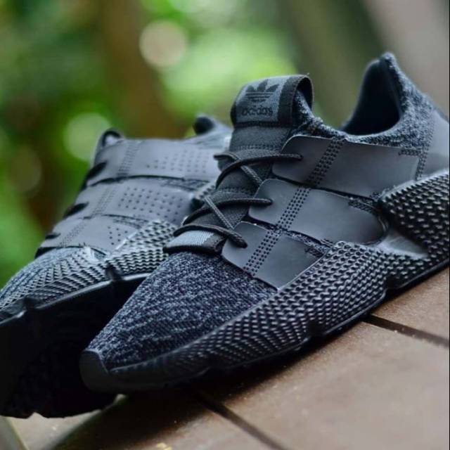 Sepatu cowo keren abizzz