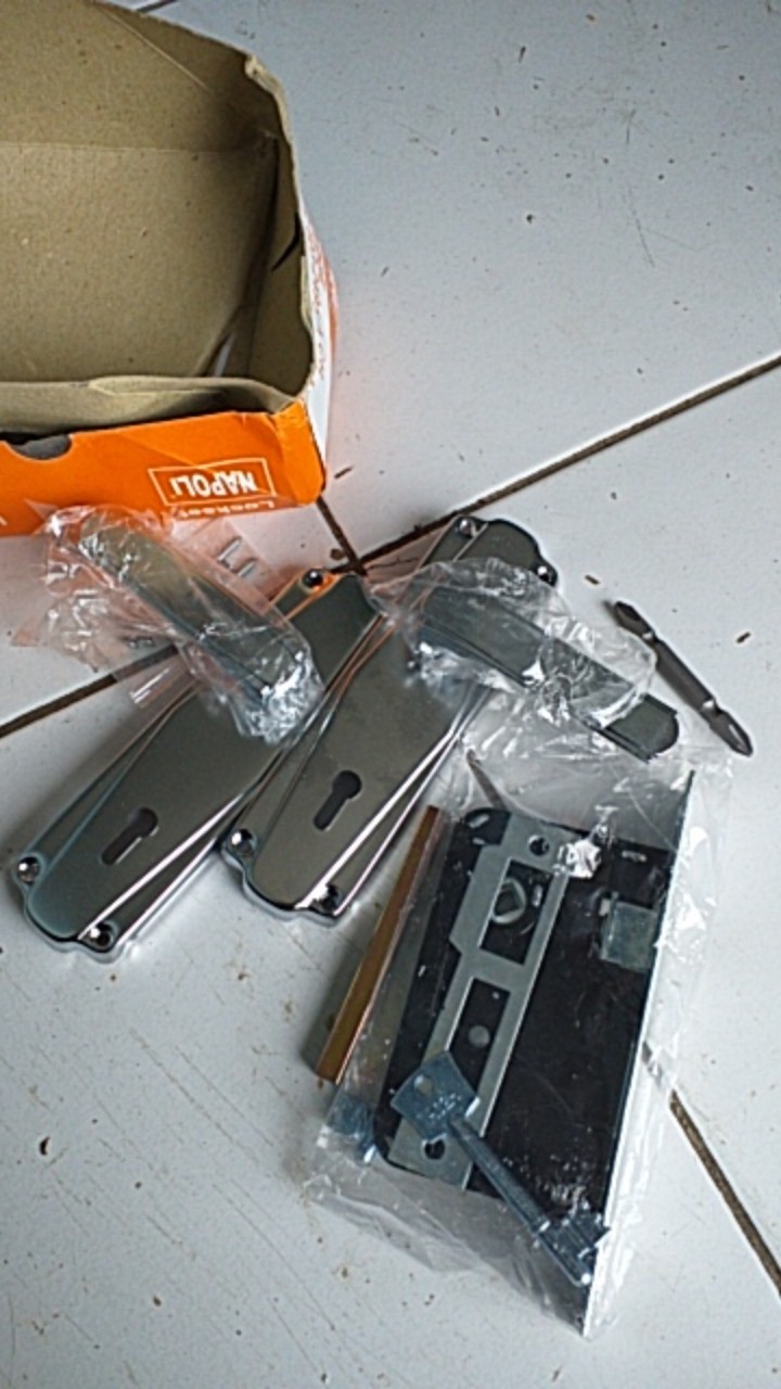 Ctr Kunci Pintu Kecil / Handle Tarikan / Pegangan Pintu / Murah Bagus Napoli Putih Awet Tahan Lama