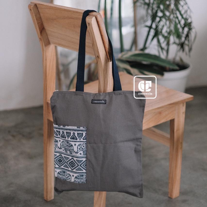 Tote bag grey &amp; blue elephant