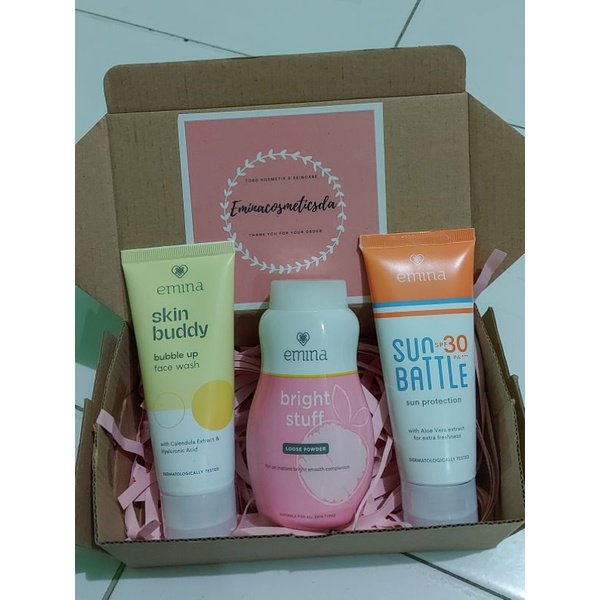

HAMPERS EMINA (REQUEST 1)