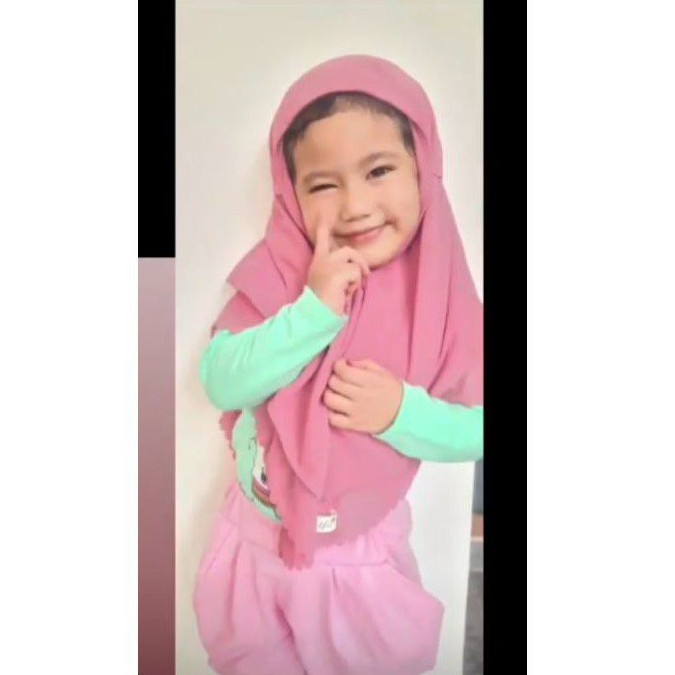 Bergo Salwa Kids | 2 Layer Lasercut Warna Kuning dan Hijau