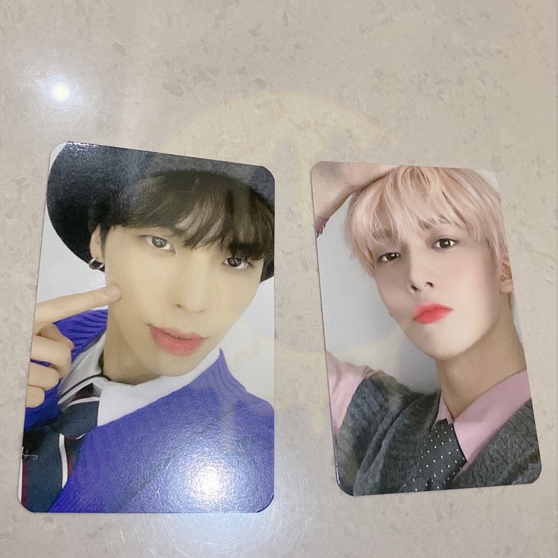 Photocard Benefit Bae Jinyoung & BX