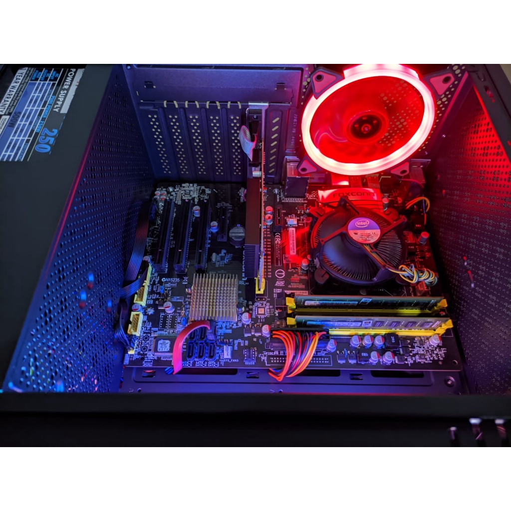 PC GAME/DESAIN CORE I3/CORE I5/CORE I7 RAM 8GB VGA 2GB HDD SSD