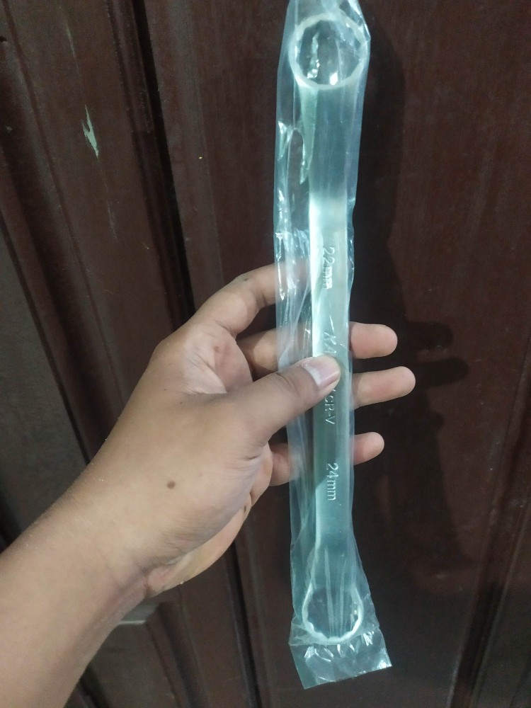Kunci Ring 22x24 Alat Bengkel Teknik Treker Cvt Kunci Ring 22 X 24 Pas 22mm 24mm