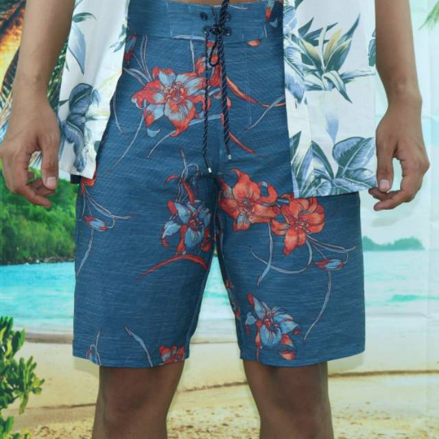 Billabong boardshorts