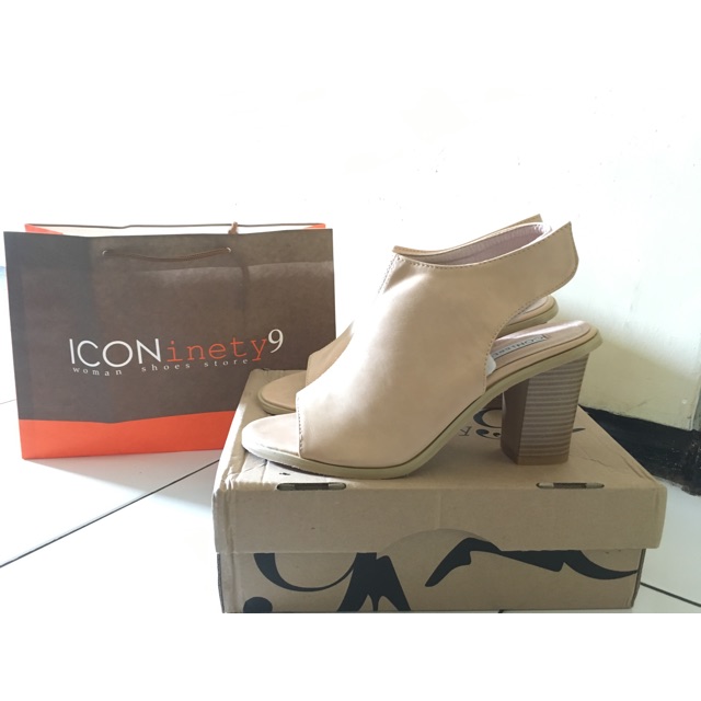 Iconinety9 boots new belum pernah pakai booked mba yohana