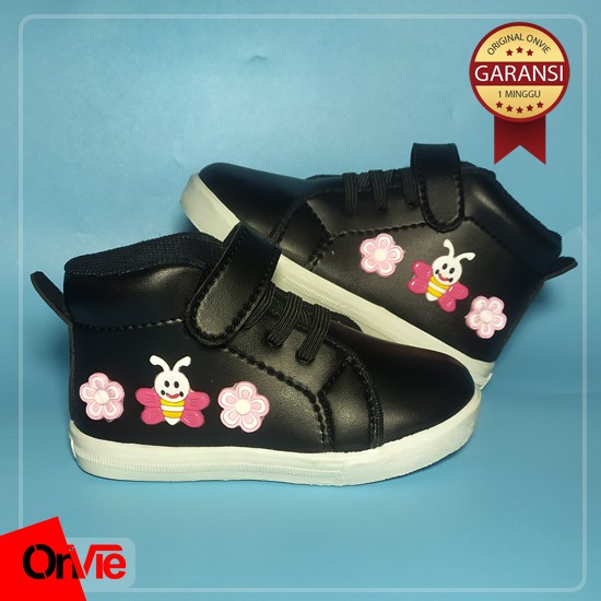 Sepatu Boots Anak Perempuan Motif Flower Bee | Sepatu Anak Sekolah Onvie