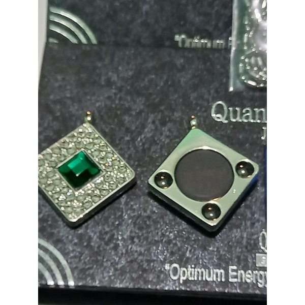 Kalung kesehatan permata batu hijau