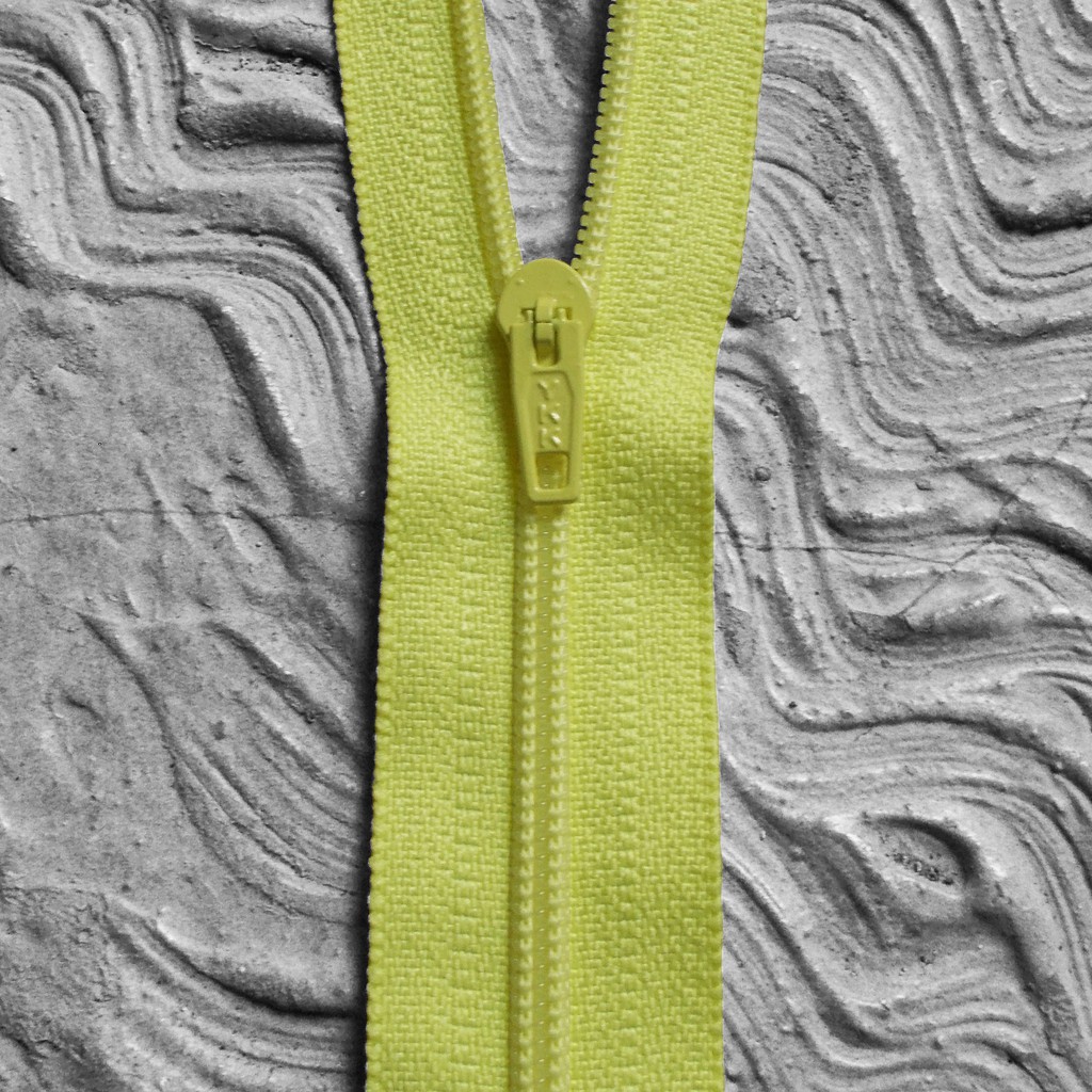 Resleting YKK 50 cm Kuning