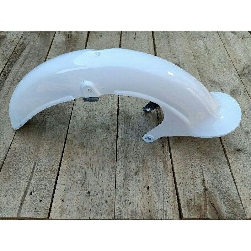 Bisa COD  spakbor depan c70/slebor depan c70/tutup ban depan c70 warna merah putih hitam termurah Mu