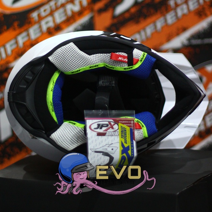 HELM JPX CROSS WHITE SOLID PAKET GANTENG JPX FOX 1 GOOGLE SNAIL WHITE JPX PUTIH CROSS JPX FOX1 PUTIH - PEARL WHITE / BLACK + GOOGLE SNAIL (ONGKIR 2 KG)