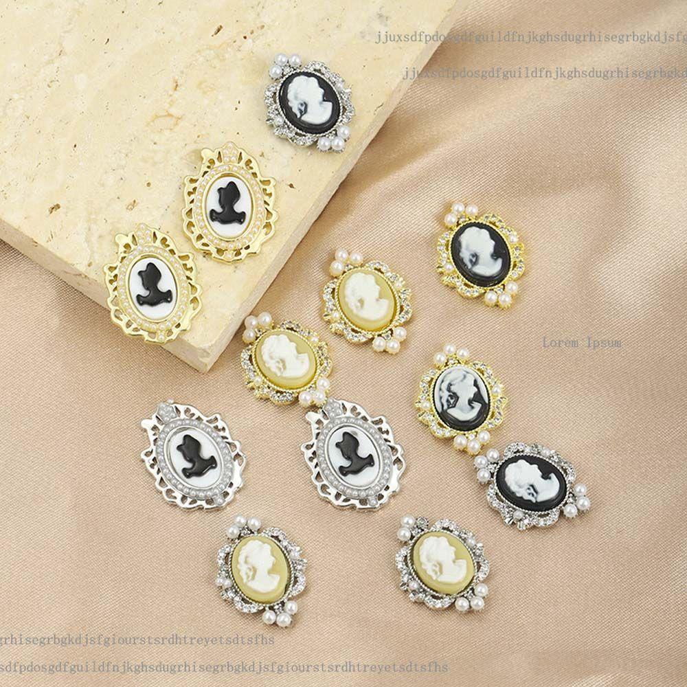 Mxbeauty Nail Art Dekorasi Rhinestones Alloy Nail Tips Dekorasi Mutiara Tepi Manicures Aksesoris Zirkon Hiasan Kuku
