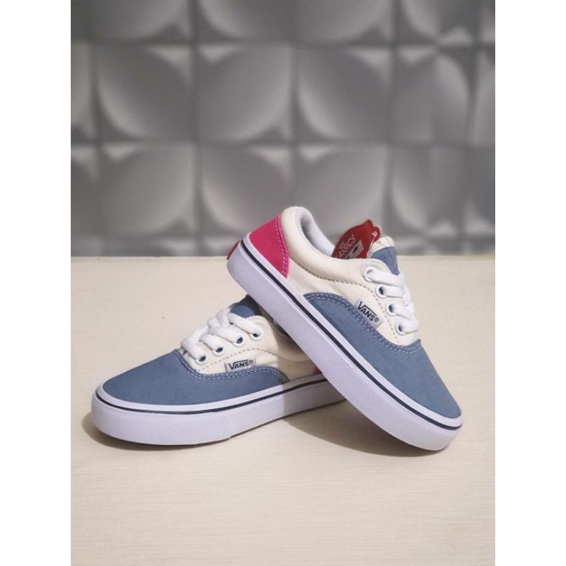 sepatu anak perempuan Vans Autentic White/Gray/Pink