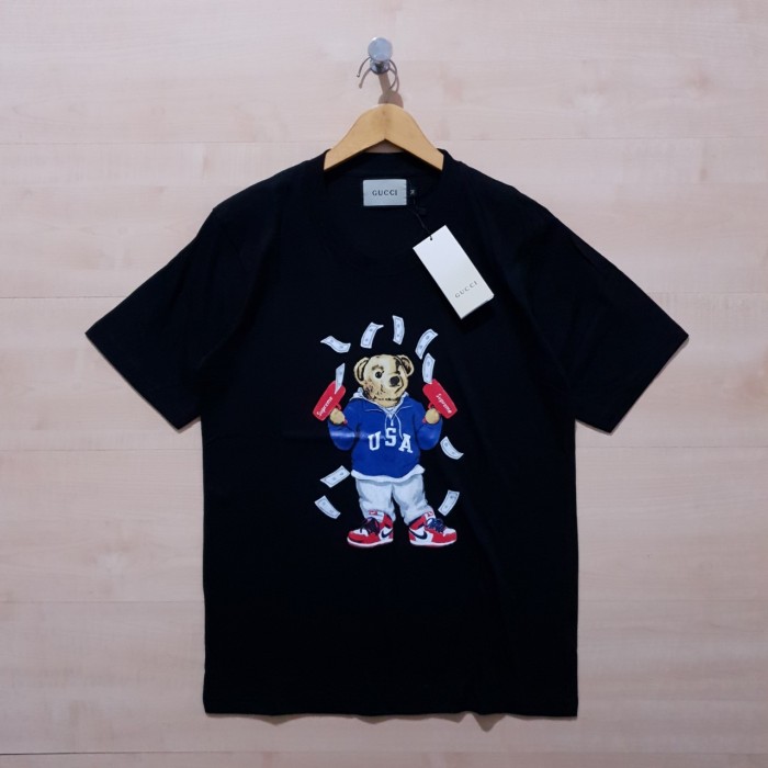 KAOS T SHIRT GUCCI MIKE THE BEAR WITH SUPREME GUN BLACK - M