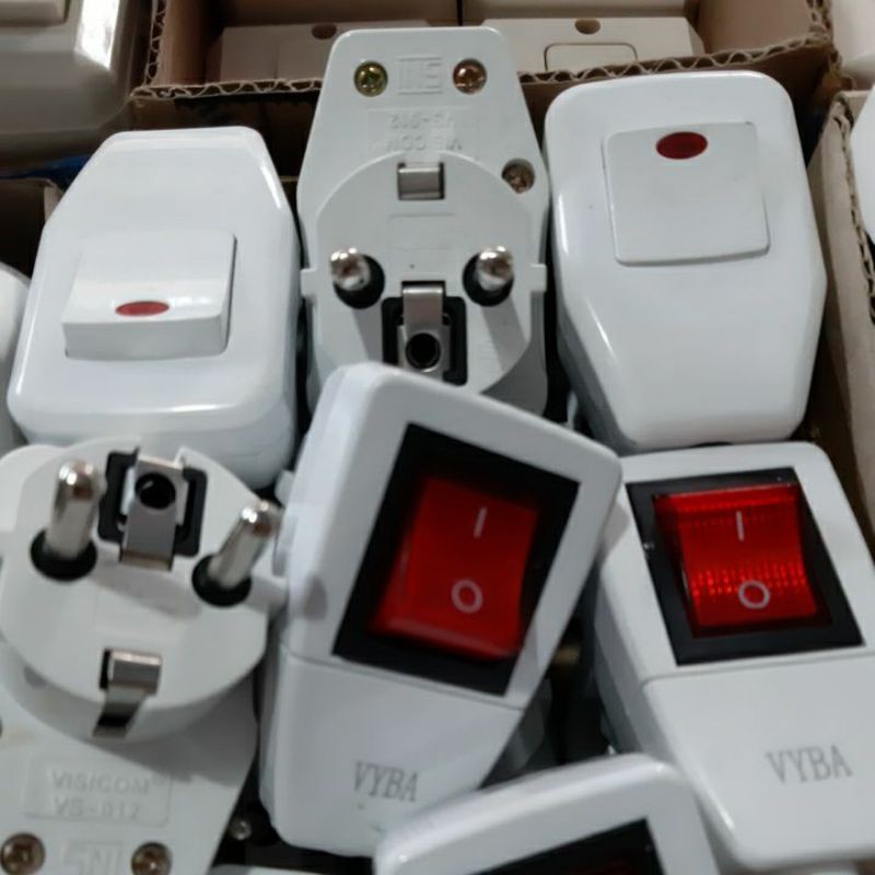 Steker Saklar Lampu / Steker Switch On/Off / Colokan Lampu On Off