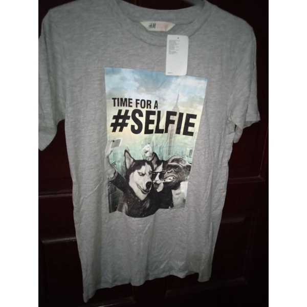 T-SHIRT ORIGINAL H&M ABU MUDA