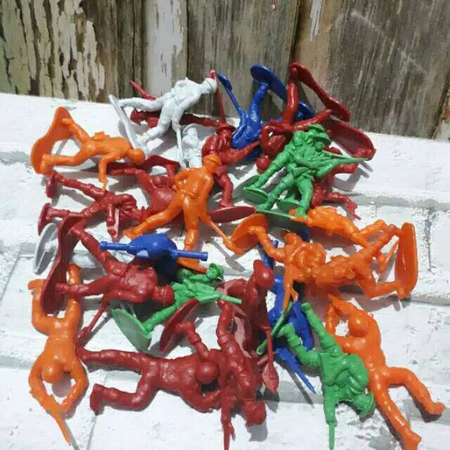 Mainan Jadul tentara tentara an 1 Kg