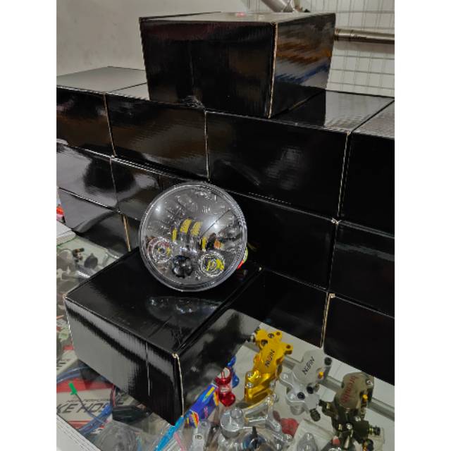 Lampu Daymaker 16 led 5.75inc original DOT SAE