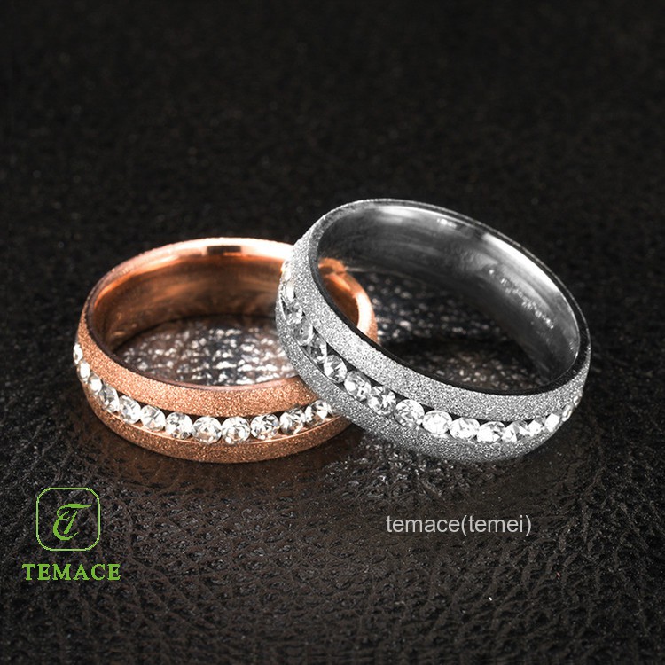 Cincin Titanium Wanita Anti Karat Fashion Perhiasan