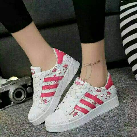 

ADIDAS BERCAK FANTA