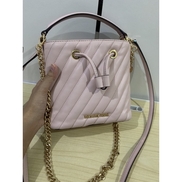 Preloved Michael Kors Suri Bucket Pink