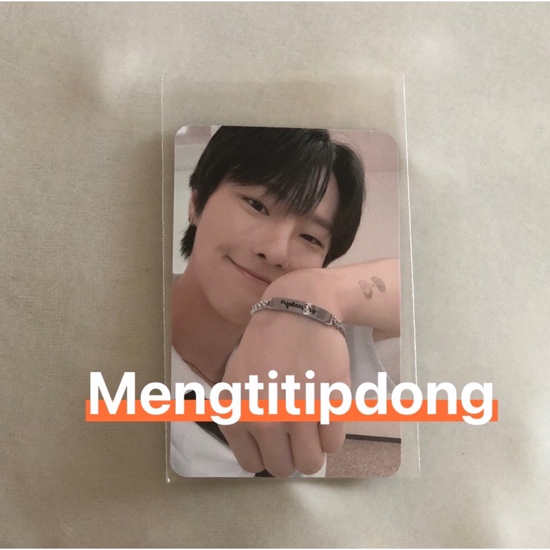 Woodz Official Bday Merch - PC Bracelet Booked