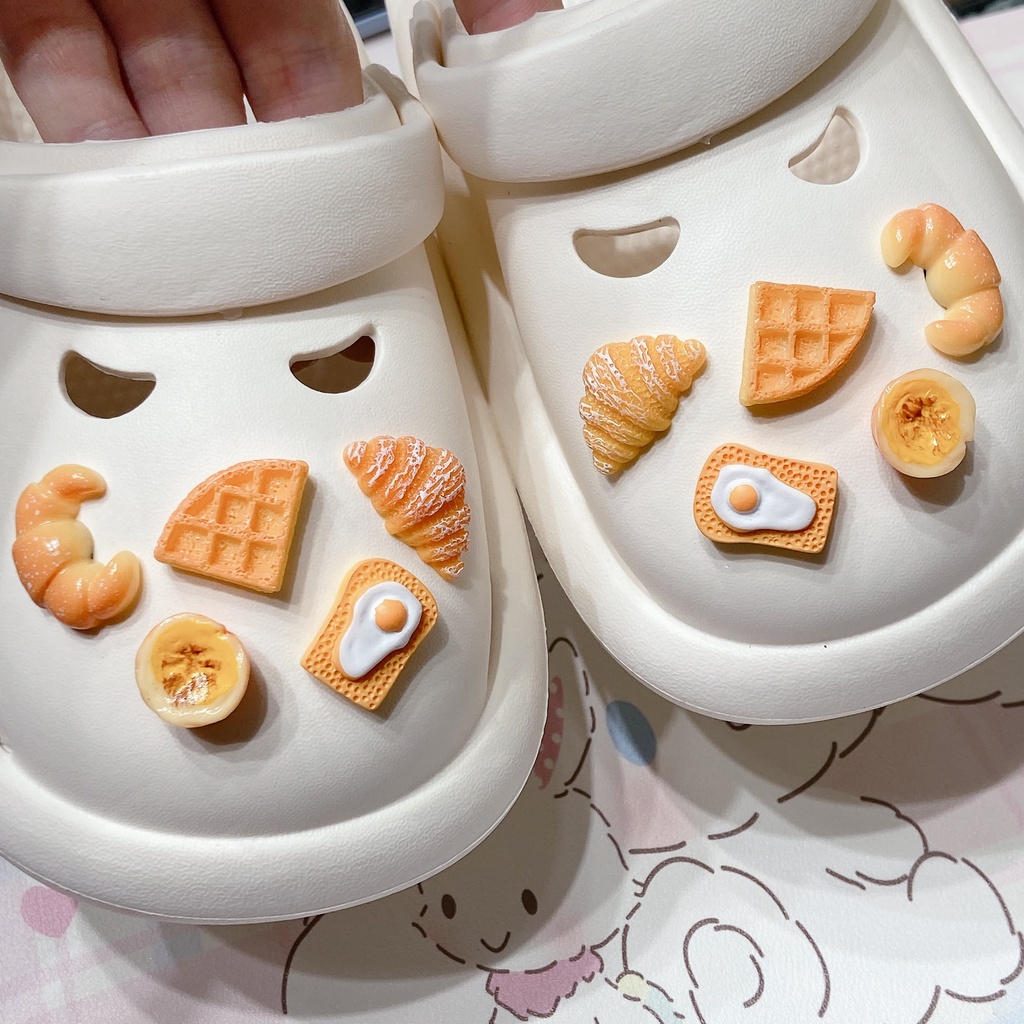 10pcs Aksesoris Roti Croc Charms Jibz Untuk Hadiah Ulang Tahun Anak Perempuan