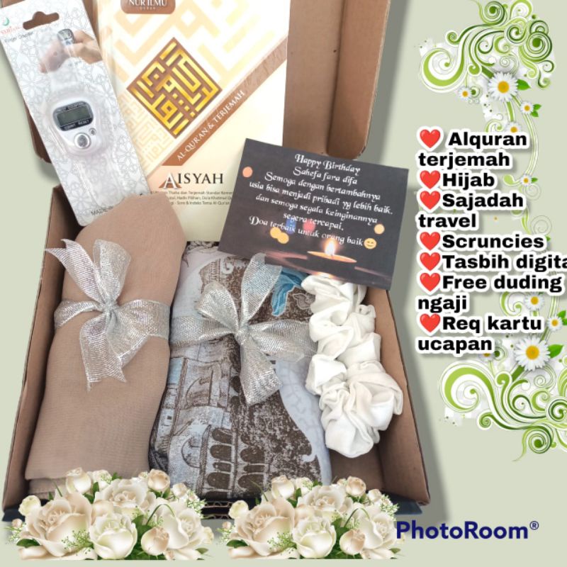 Hampers Birthday,kado ulang tahun pacar, cewe,kado wanita, gift box sajadah, alquran,hijab, perlengkapan sholat