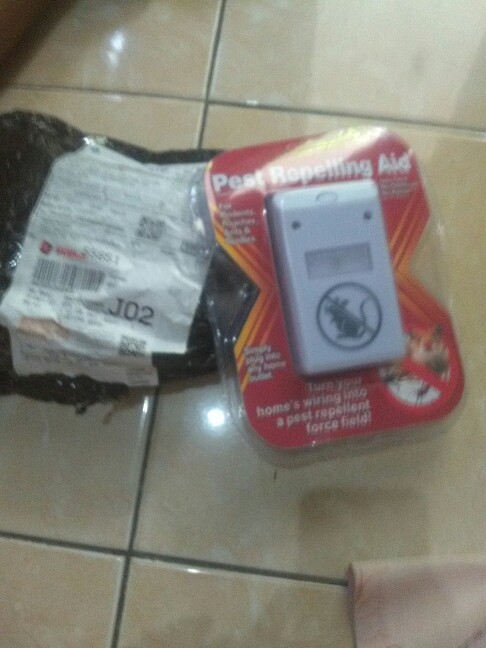 New Alat Pengusir Tikus Riddex Pest Repelling Aid - Putih