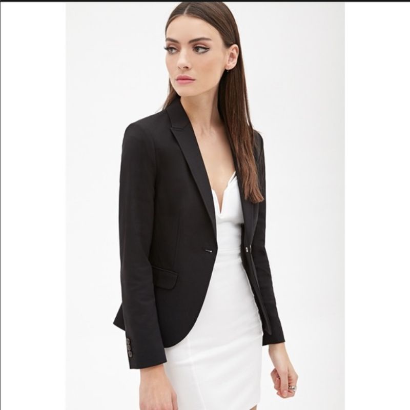 F21 BLACK BLAZER