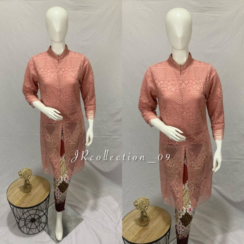 Kebaya Brokat / Kebaya Tunik / Kebaya Modern / Kebaya Favorite / Kebaya Batik Couple