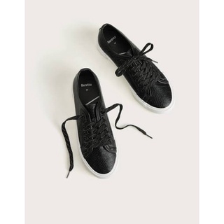 shoes black trainers
