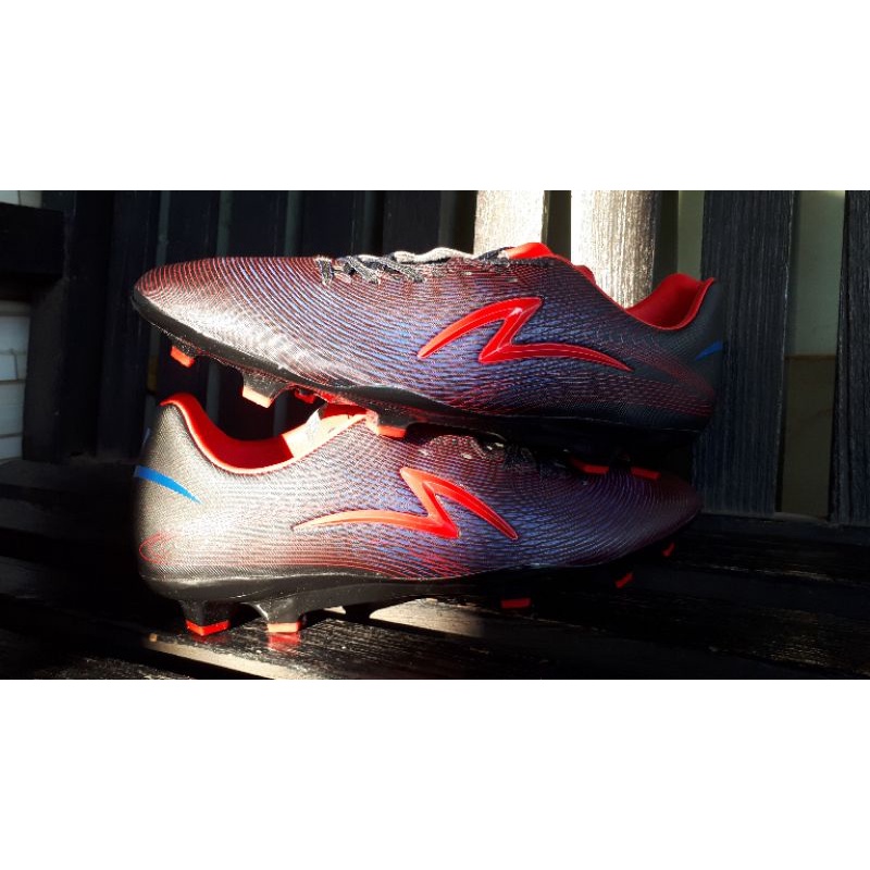 Sepatu Bola Specs Lightspeed Ultra FG