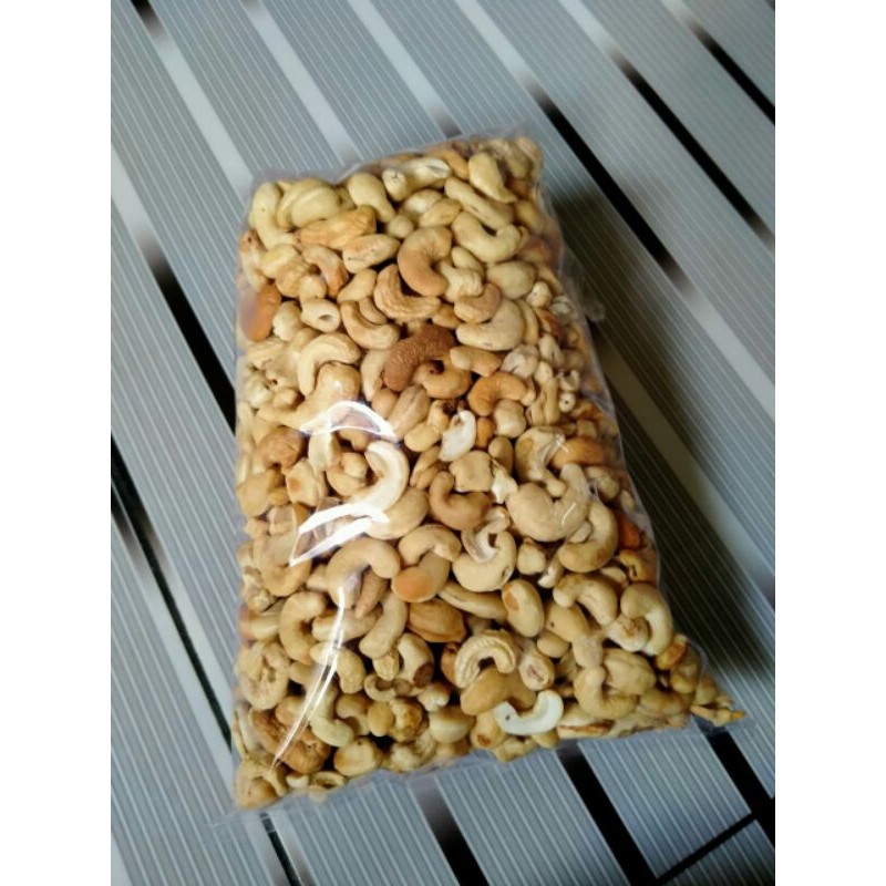 

kacang mete 1kg