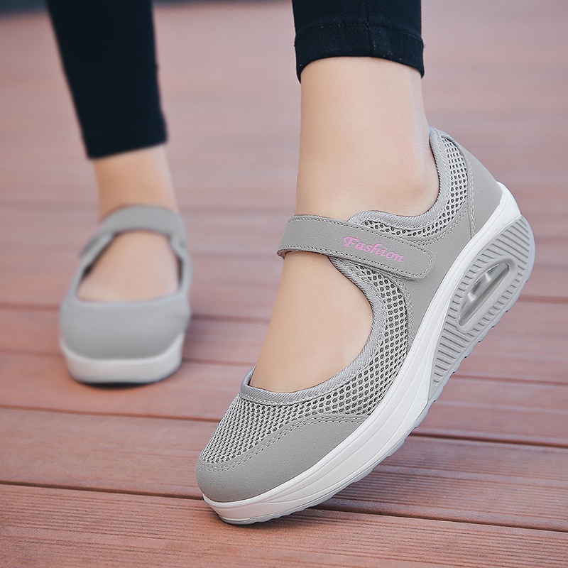 Kano Wanita Platform Sneaker Musim Panas Kebugaran Mesh Pelangsing Sepatu Olahraga Wanita Tinggi Meningkatkan Sepatu