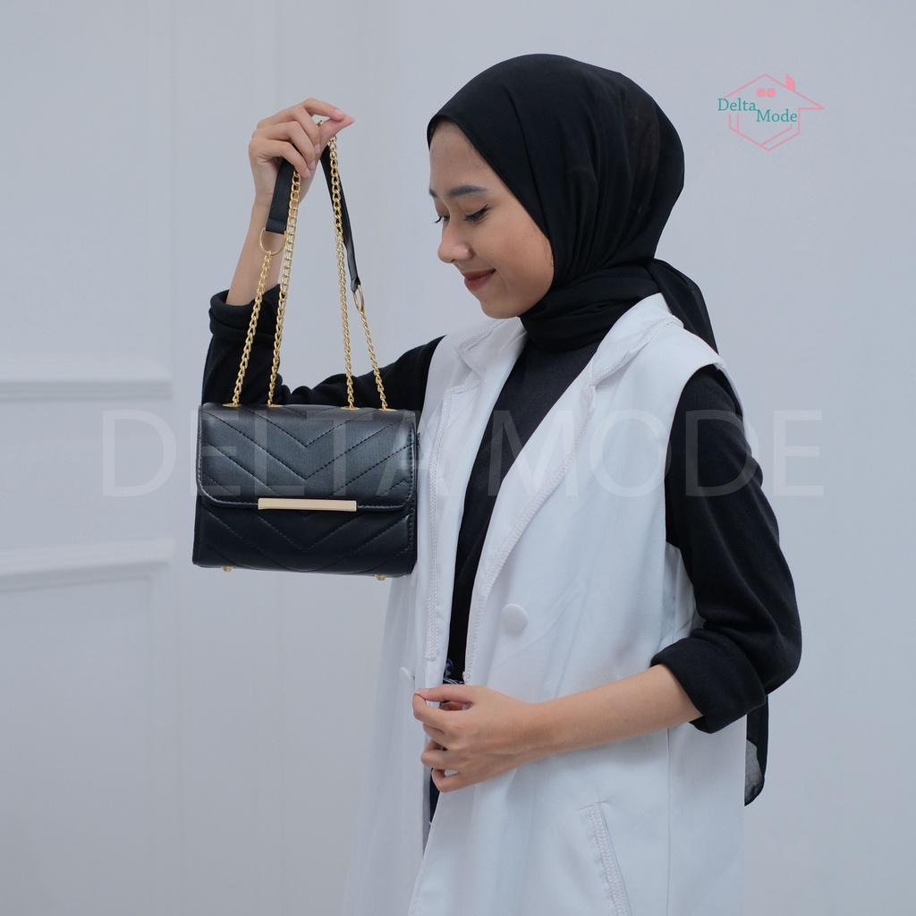 Tas Selempang wanita - Deltamode - HANIFA BAG2 (FREE DUSTBAG+KARDUS)