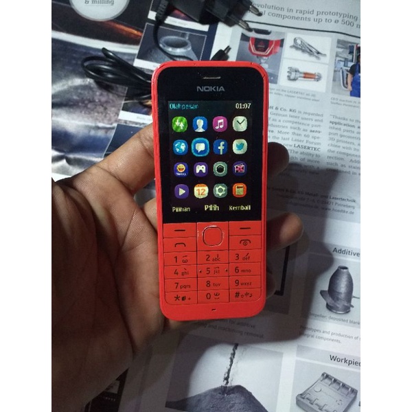 Handphone Nokia 220 Rm 969 (Bekas)