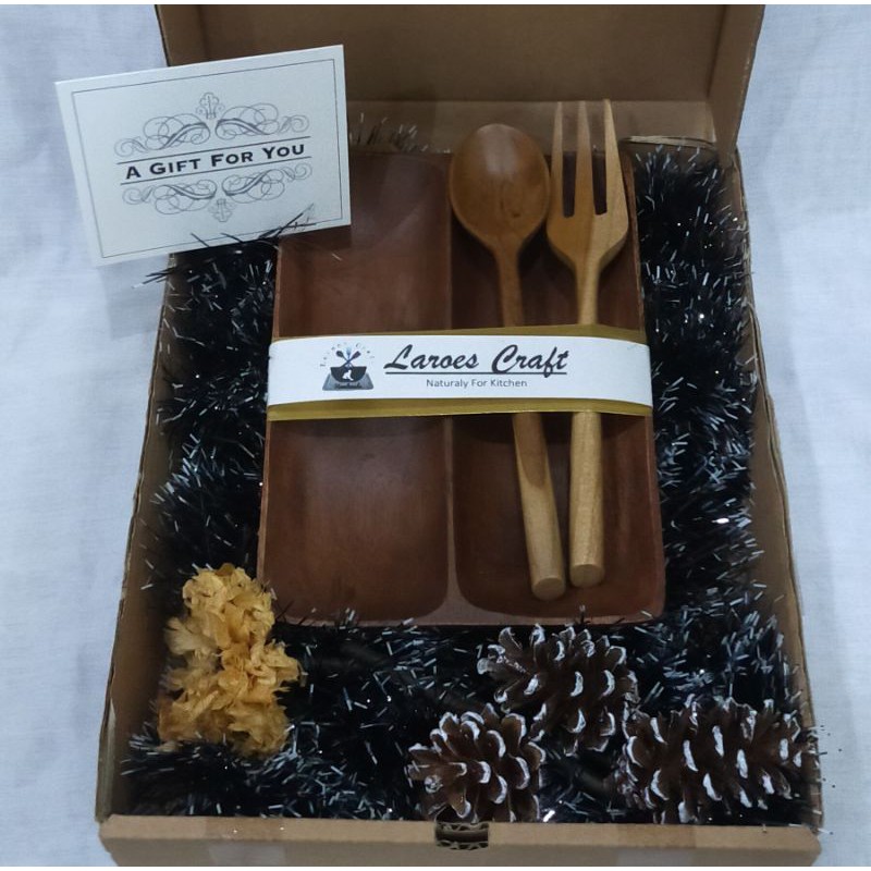 Gift Set Wooden Tableware 4