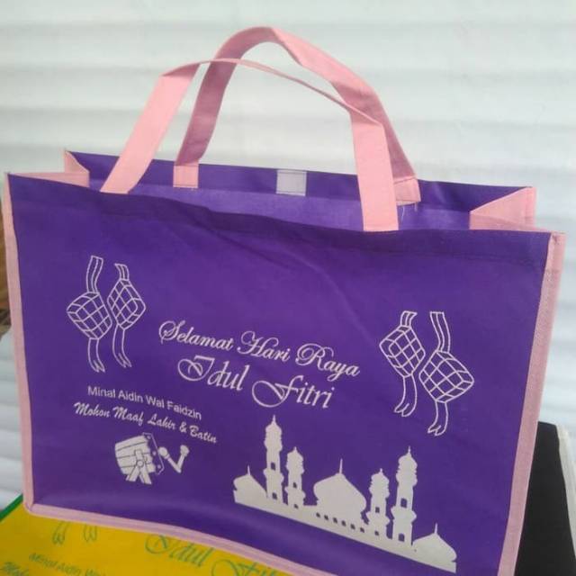 

Tas lebaran goodiebag souvernir parcel kado lebaran paperbag