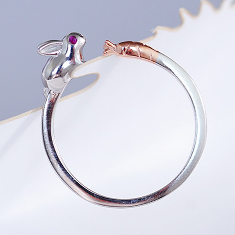 Cute Adjustable   Sliver  Rabbit   Eat Carrot Ring